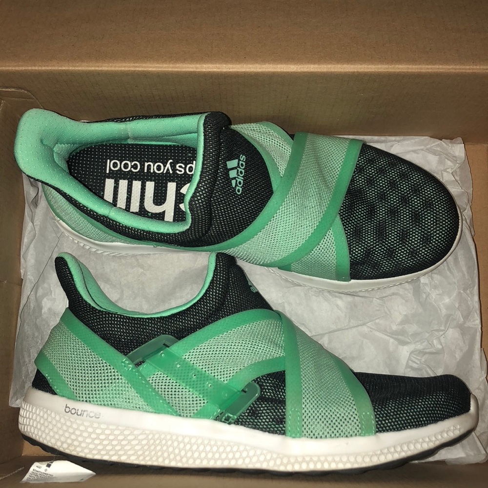Adidas sonic